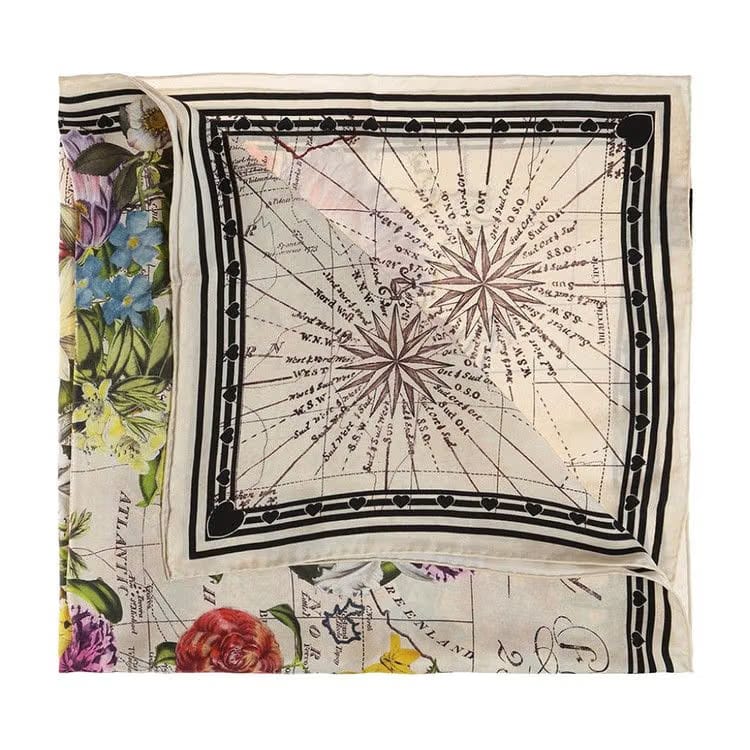 Gucci Patterned Heart Scarf White