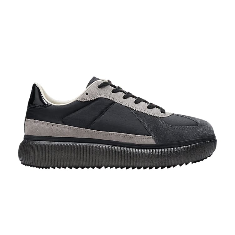 Delecity Black Grey