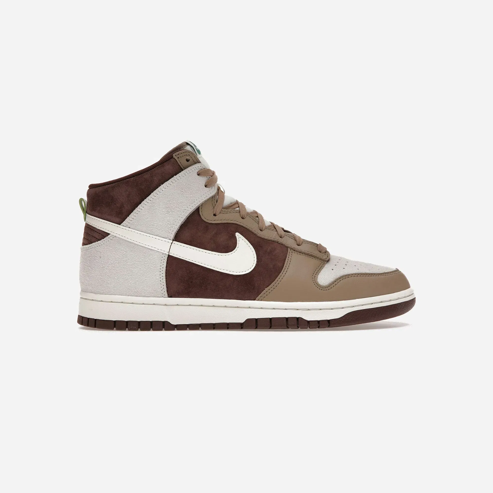 Dunk High Light Chocolate