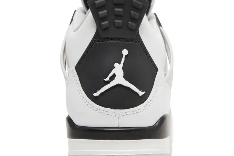 Air Jordan 4 Retro Military Black