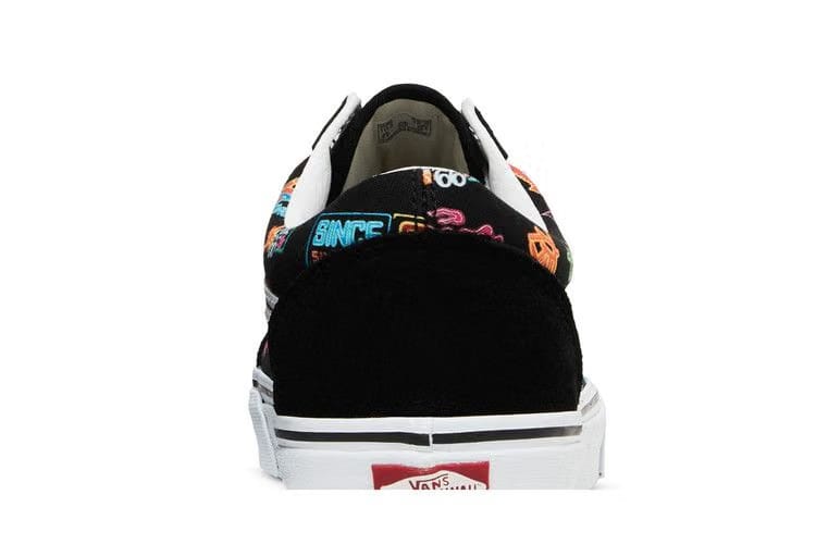 Old Skool Vans Market