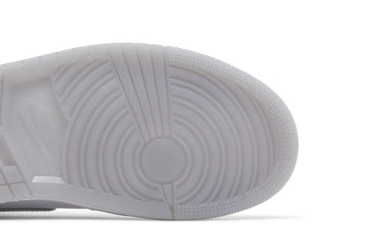 Air Jordan 1 Mid SE Metallic Silver