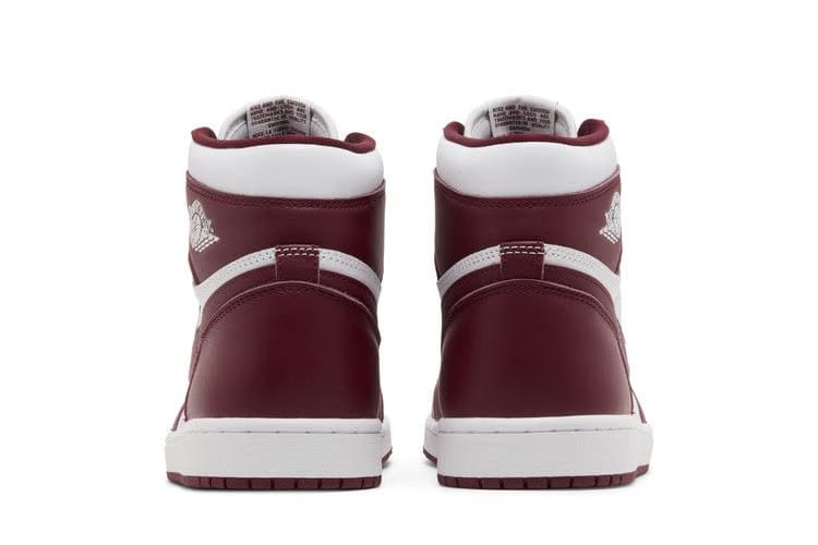 Air Jordan 1 Retro High OG Artisanal Team Red