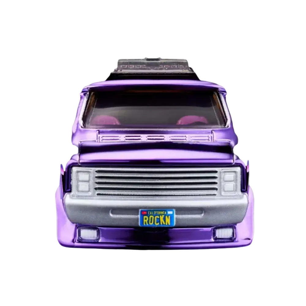 Hot Wheels Collectors RLC Exclusive '70 Dodge Tradesman Van