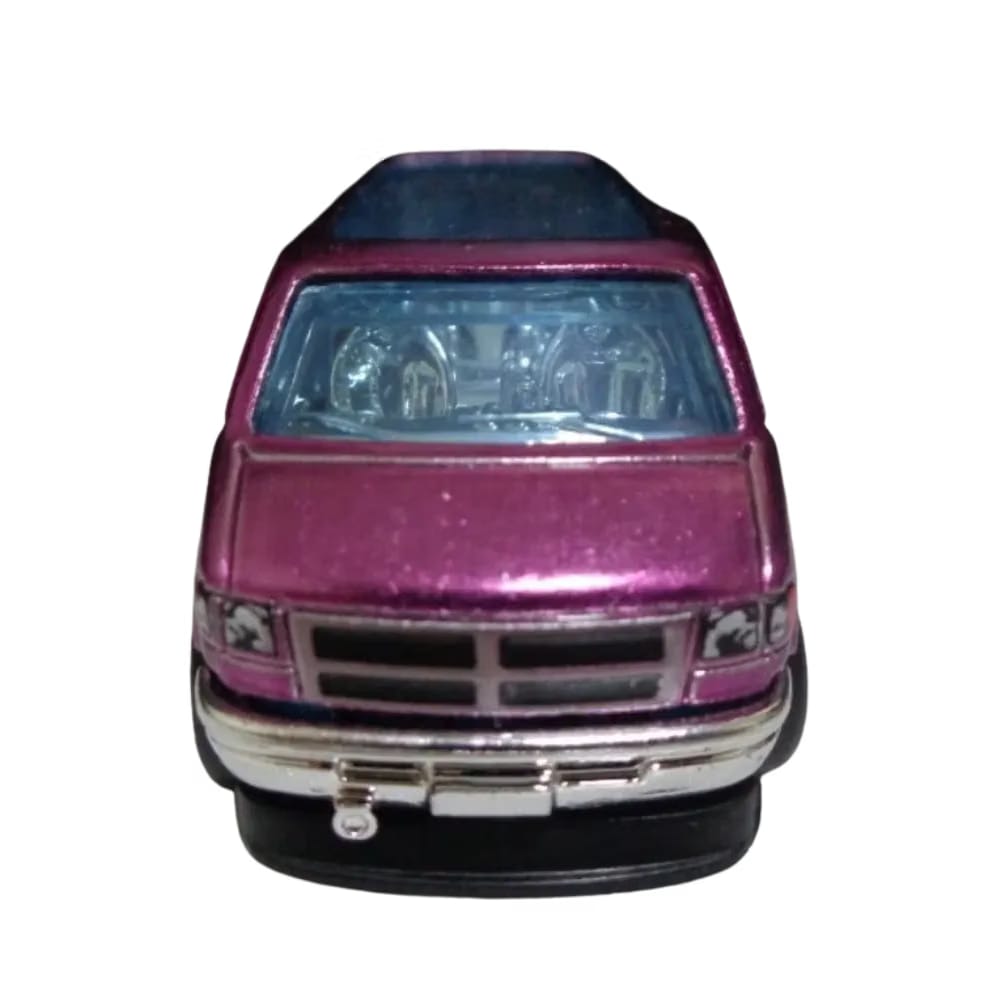 Hot Wheels Super Treasure Hunt 2022 Dodge Van