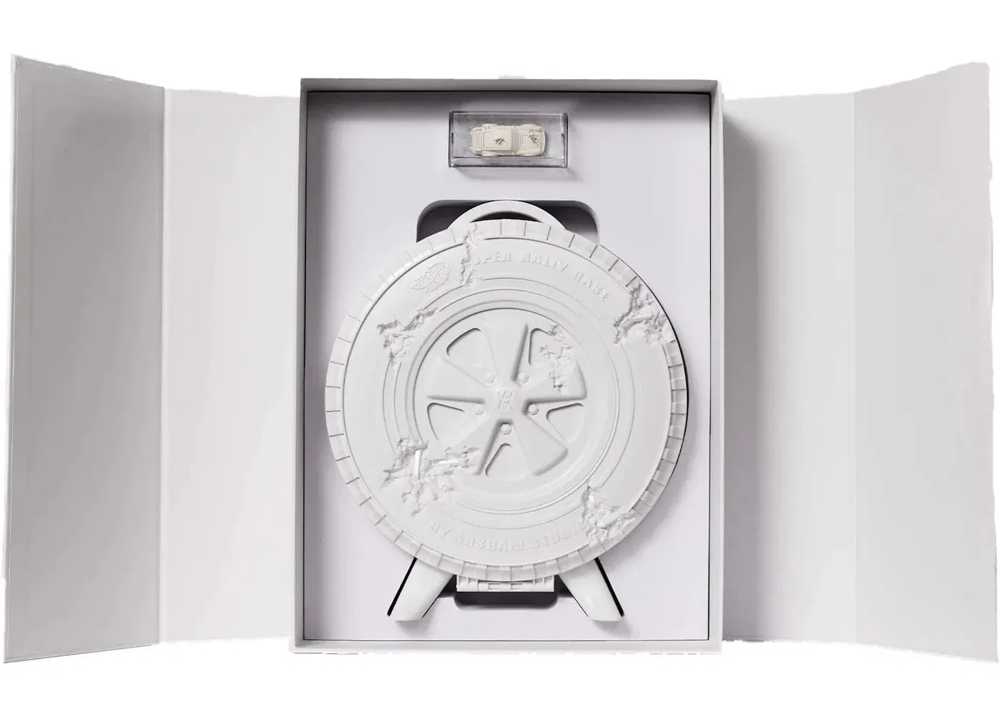 Hot Wheels x Daniel Arsham Eroded Porsche 930 and Rally Case