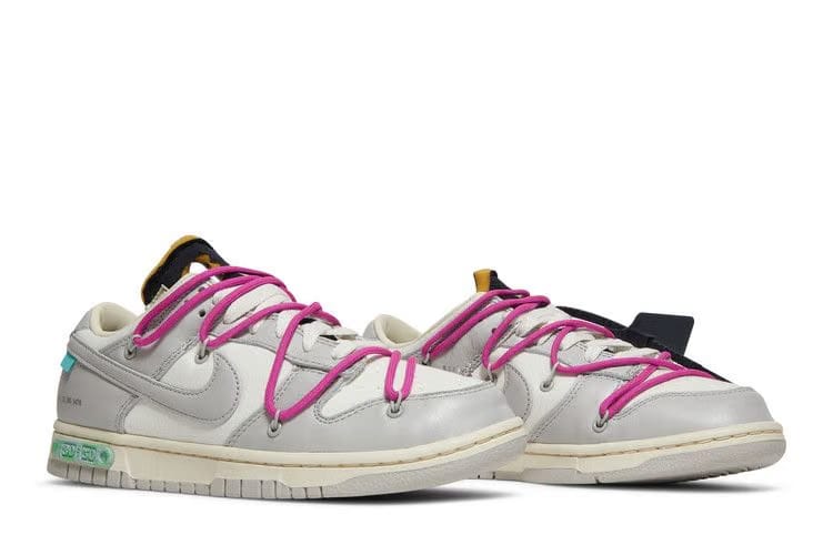 Off-White x Dunk Low Lot 30 of 50