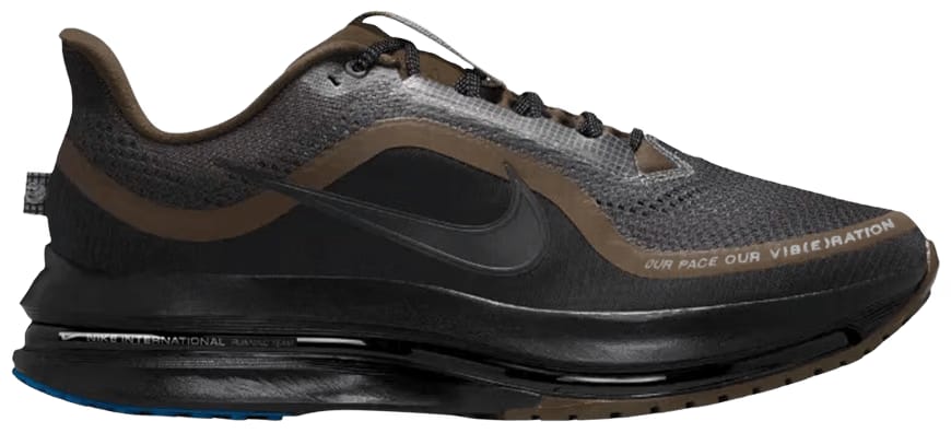 Nike Pegasus Premium Our Pace, Our Vib(e)Ration Dark Hazelnut/Off Noir-Iron Ore-Black