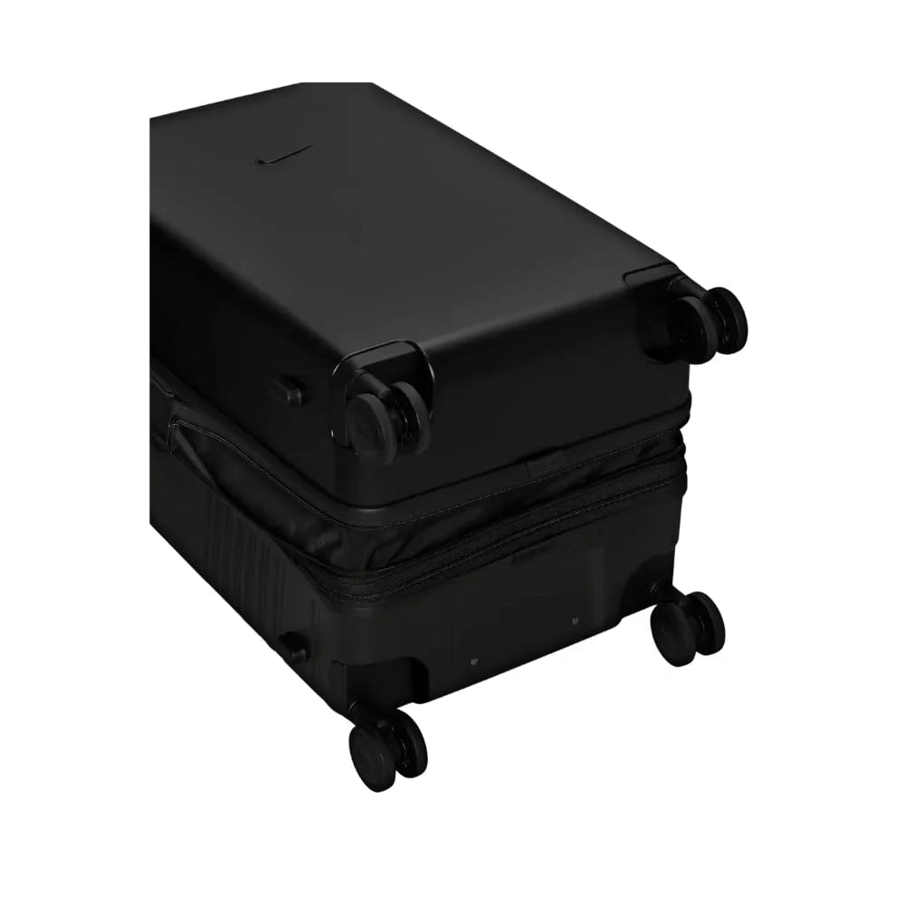 Nike Medium Checked Luggage 26” Hardshell (96L)