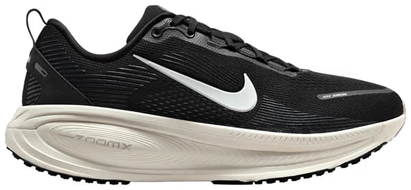 Nike Vomero 18 Extra Wide Black Coconut Milk
