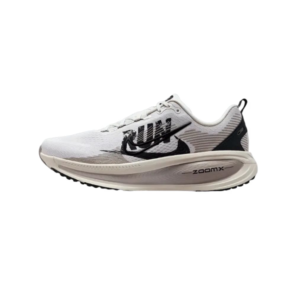 Nike Vomero 18 Run Pack