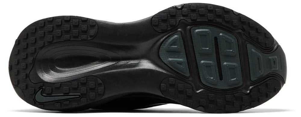 Nike Vomero 18 Triple Black