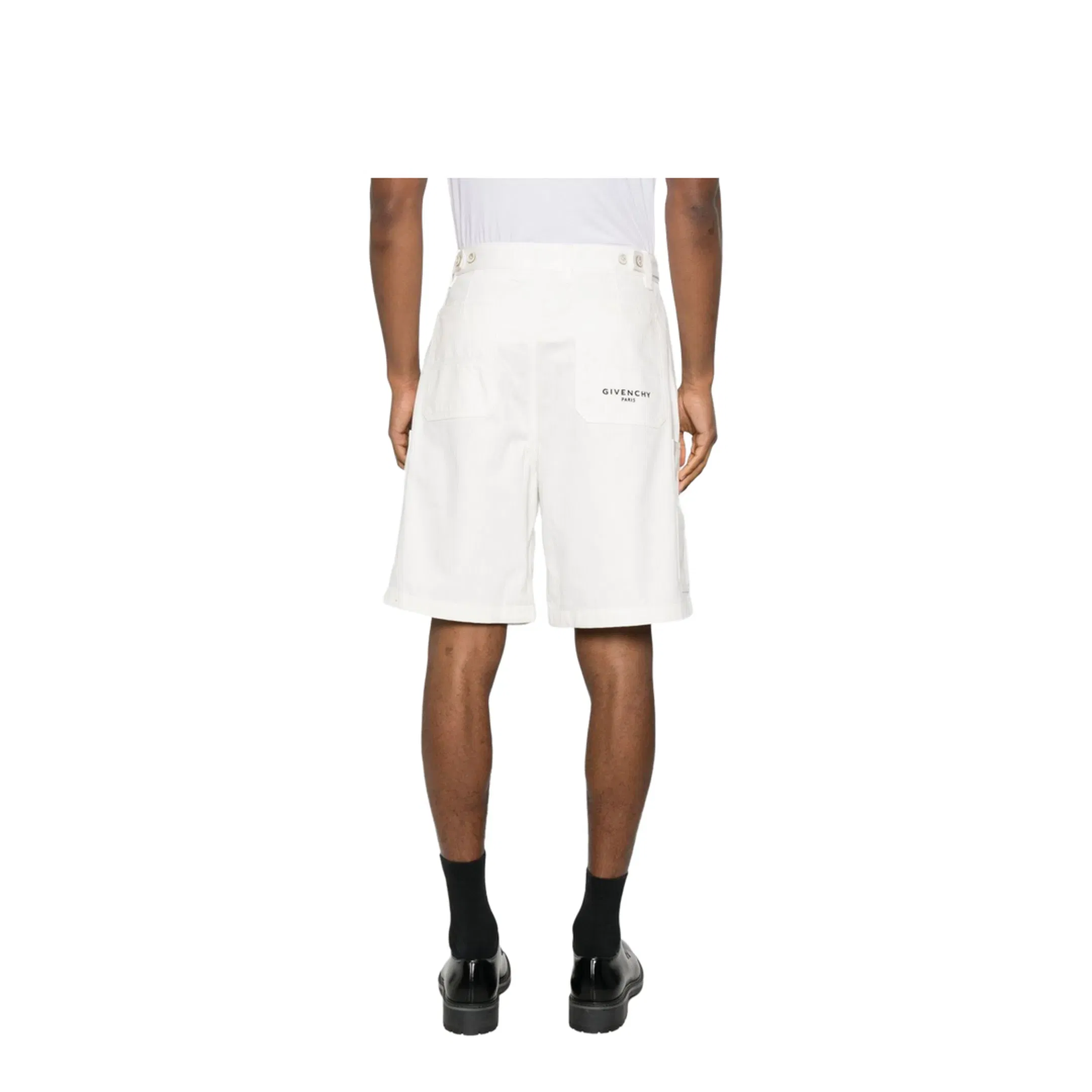 Shorts White