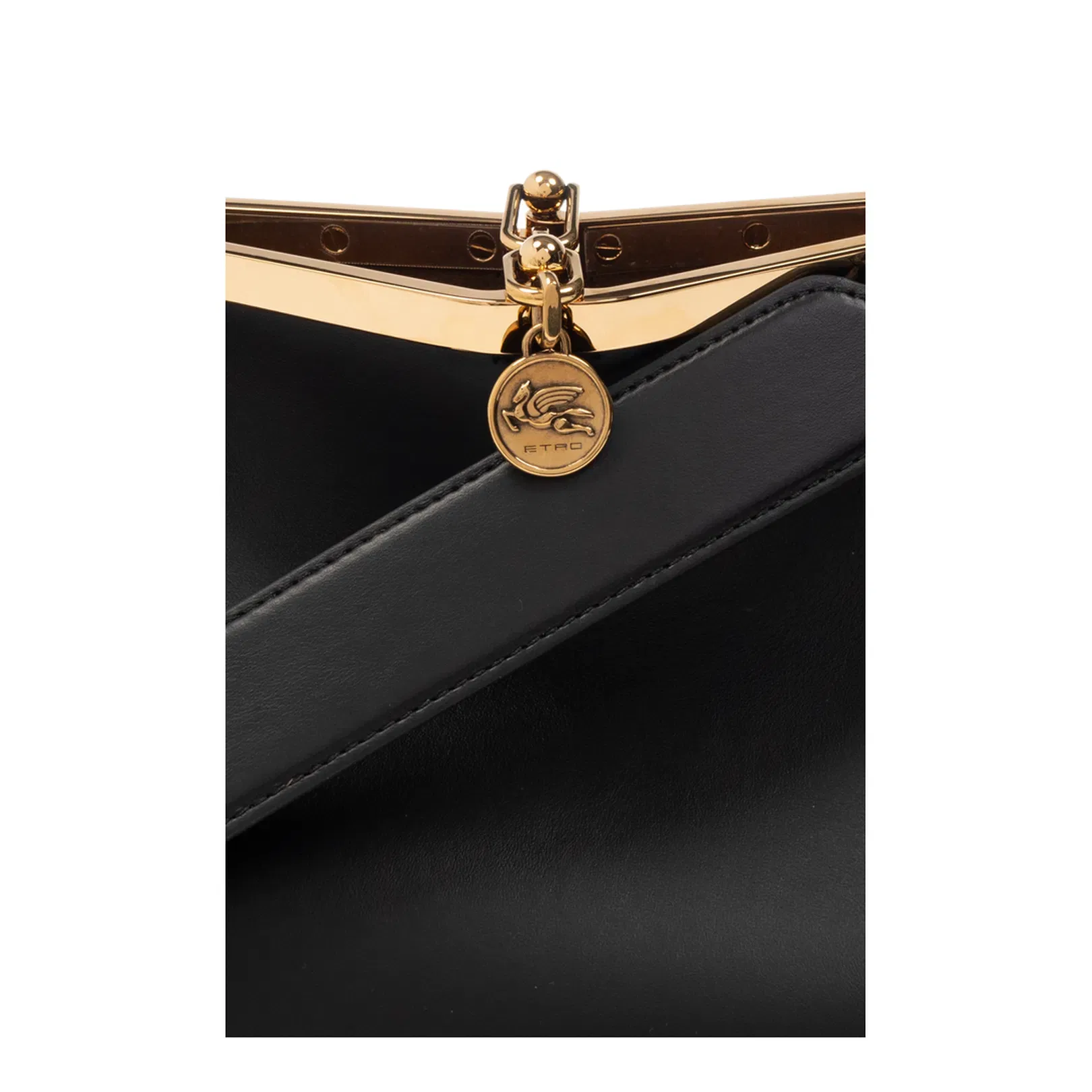 Vela Medium Shoulder Bag