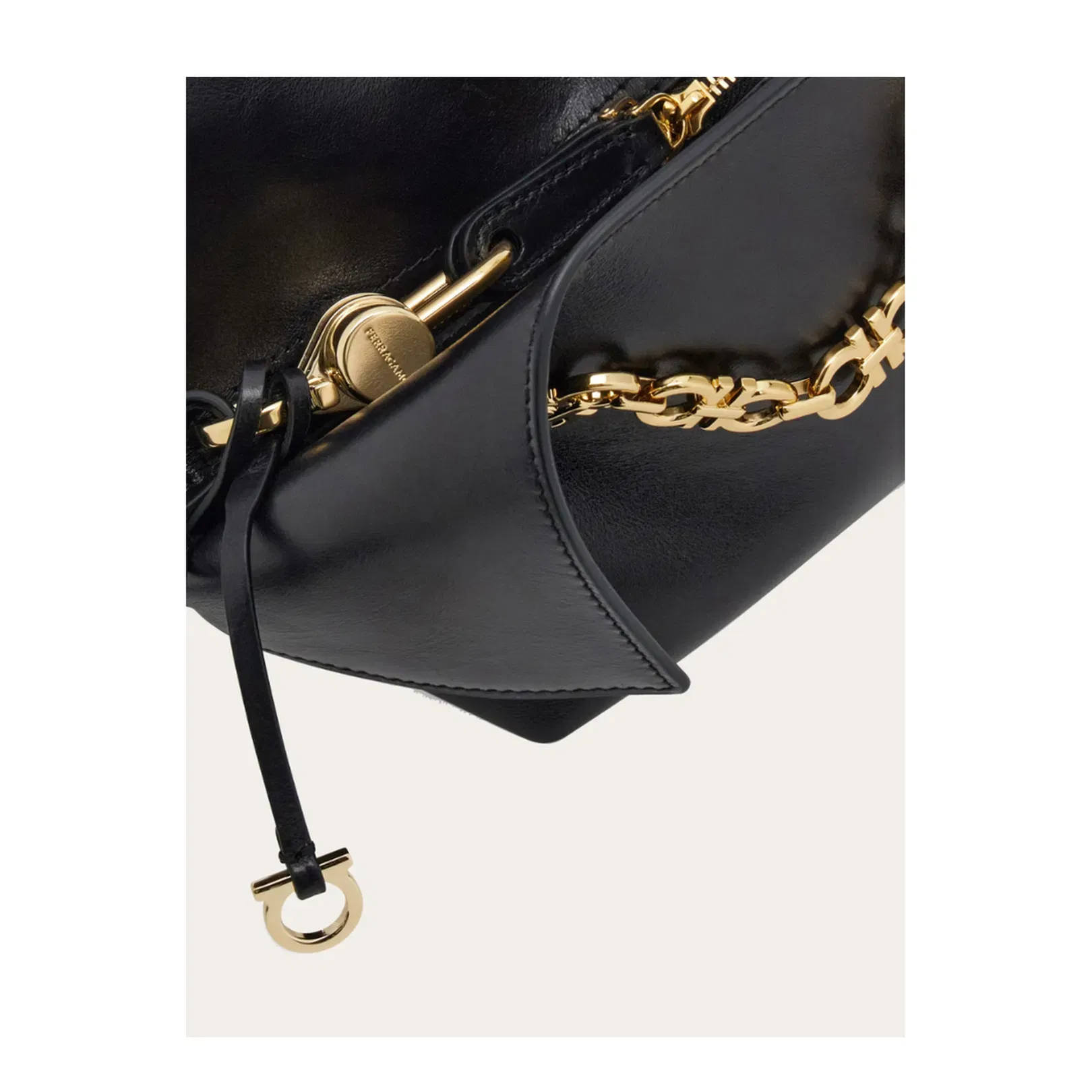 Folded Shoulder Bag (S)