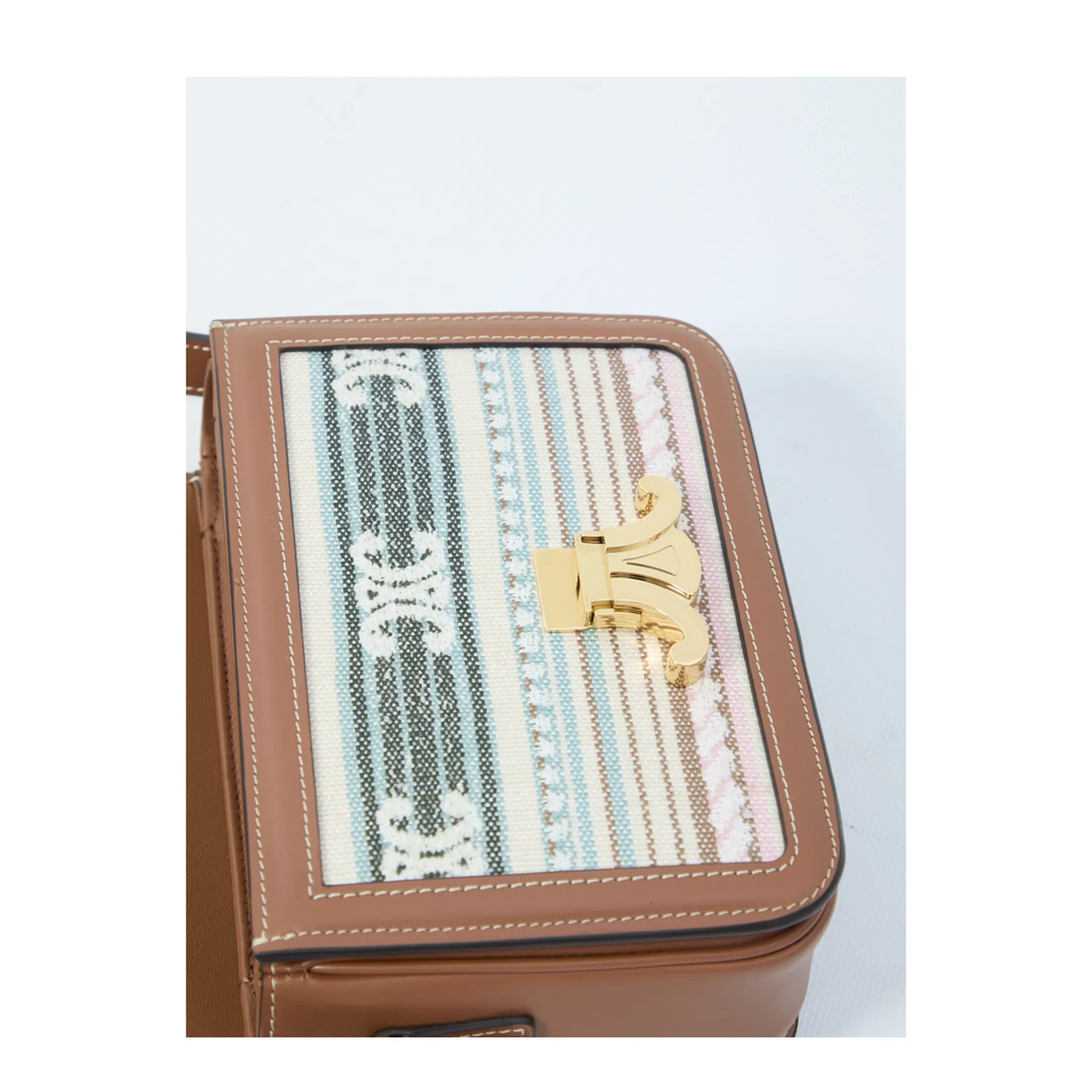 Triomphe Teen Bag