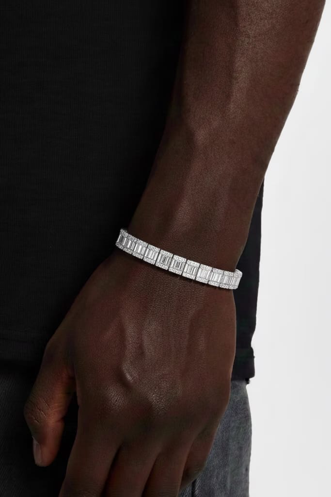 Baguette Tennis Bracelet in White Gold - 10mm