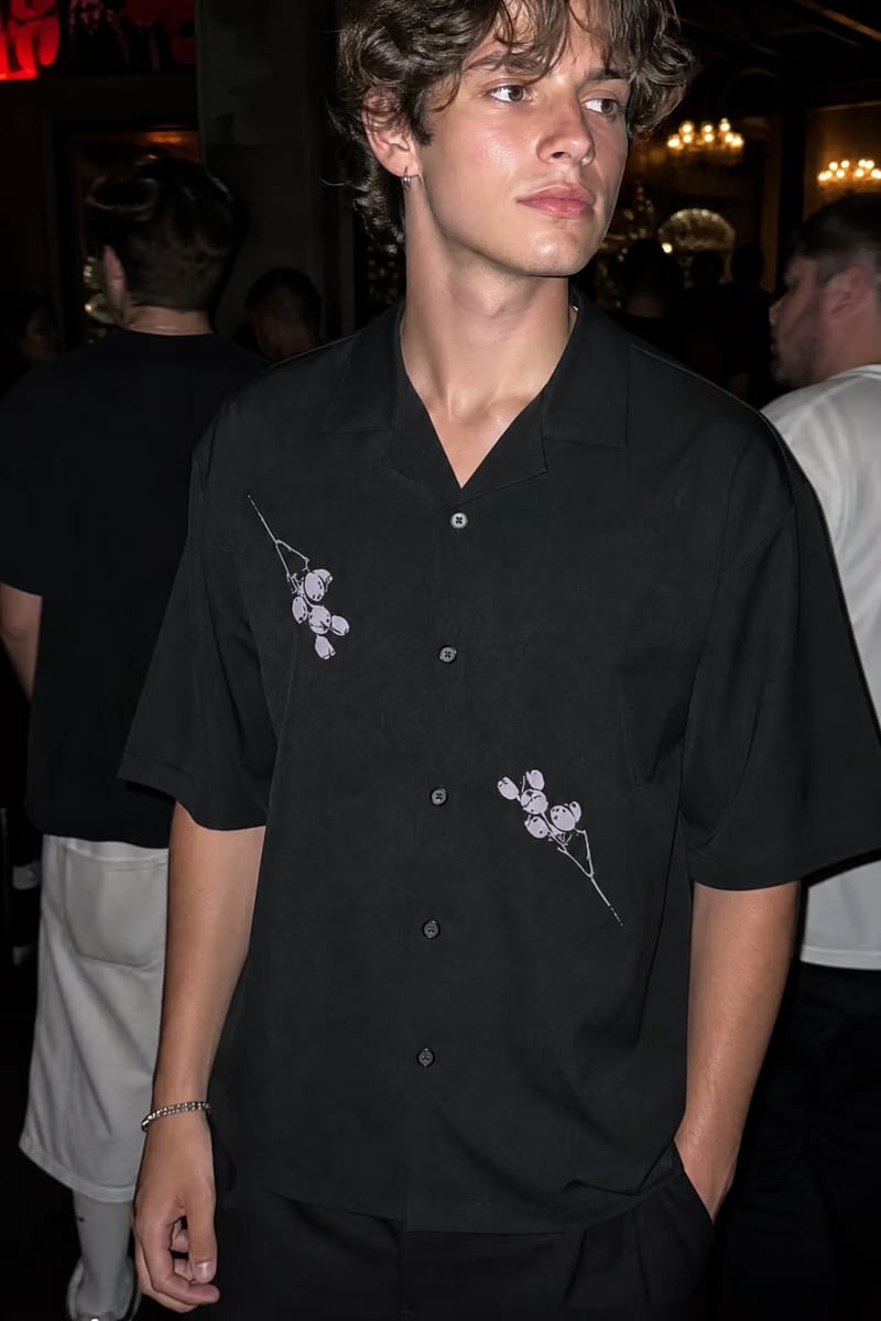 Voyd Obsidian Wings black Bowling Shirt