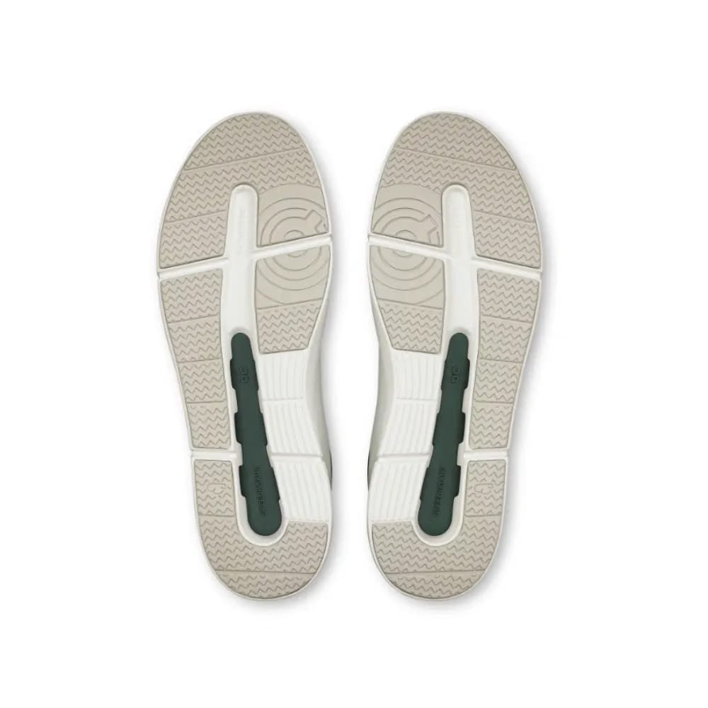 ON Running THE ROGER Advantage White Olive