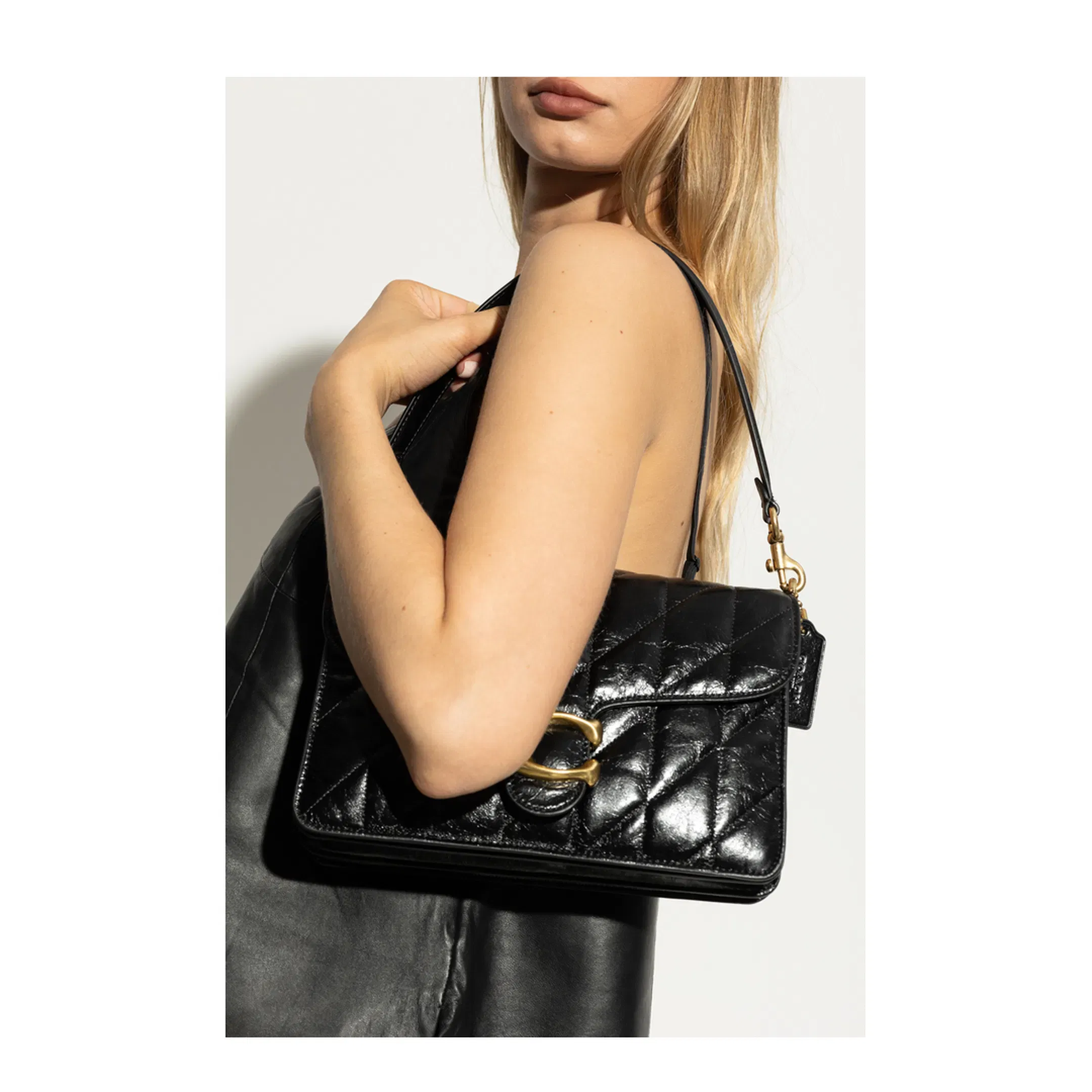 Tabby Handbag in Black
