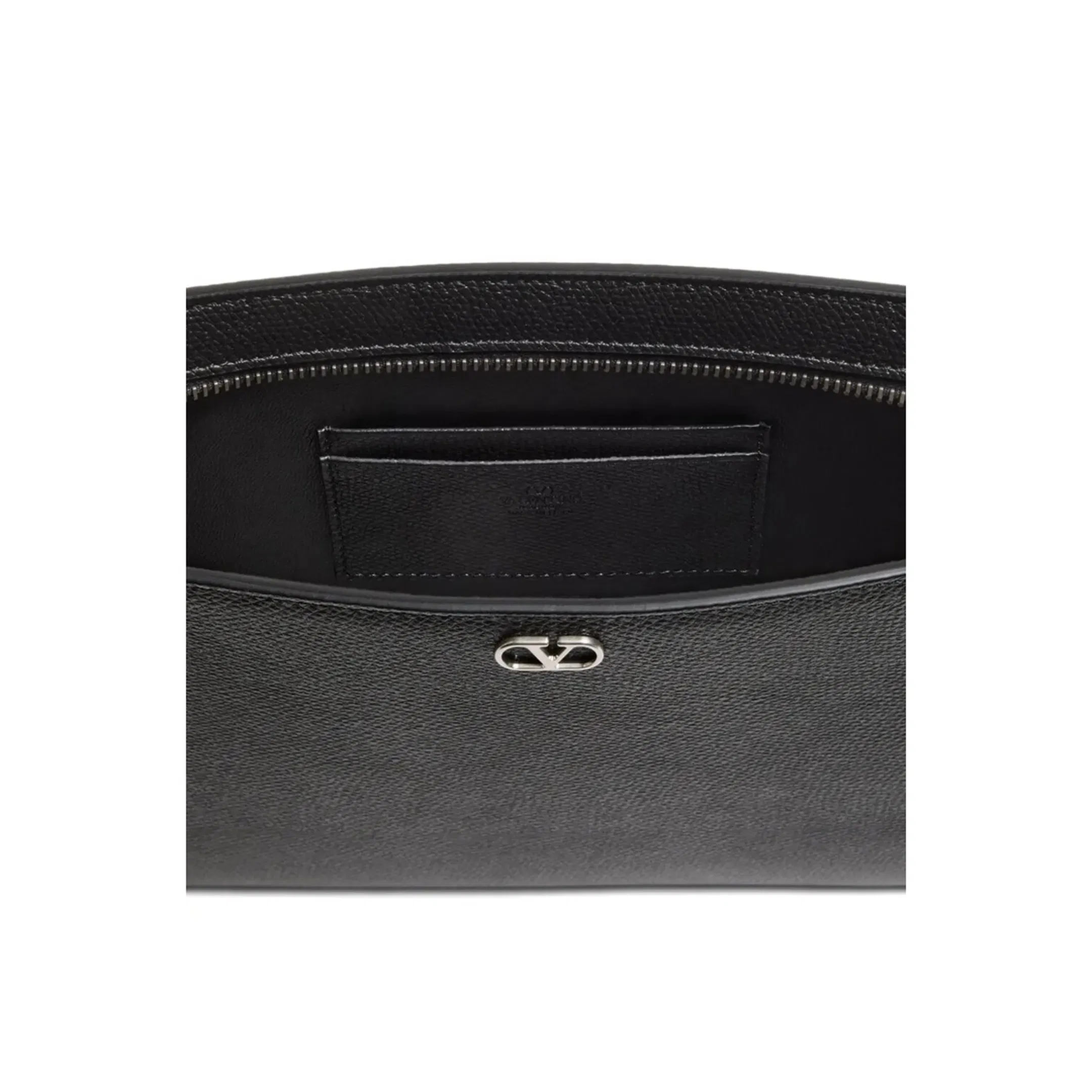 Pouch V Logo