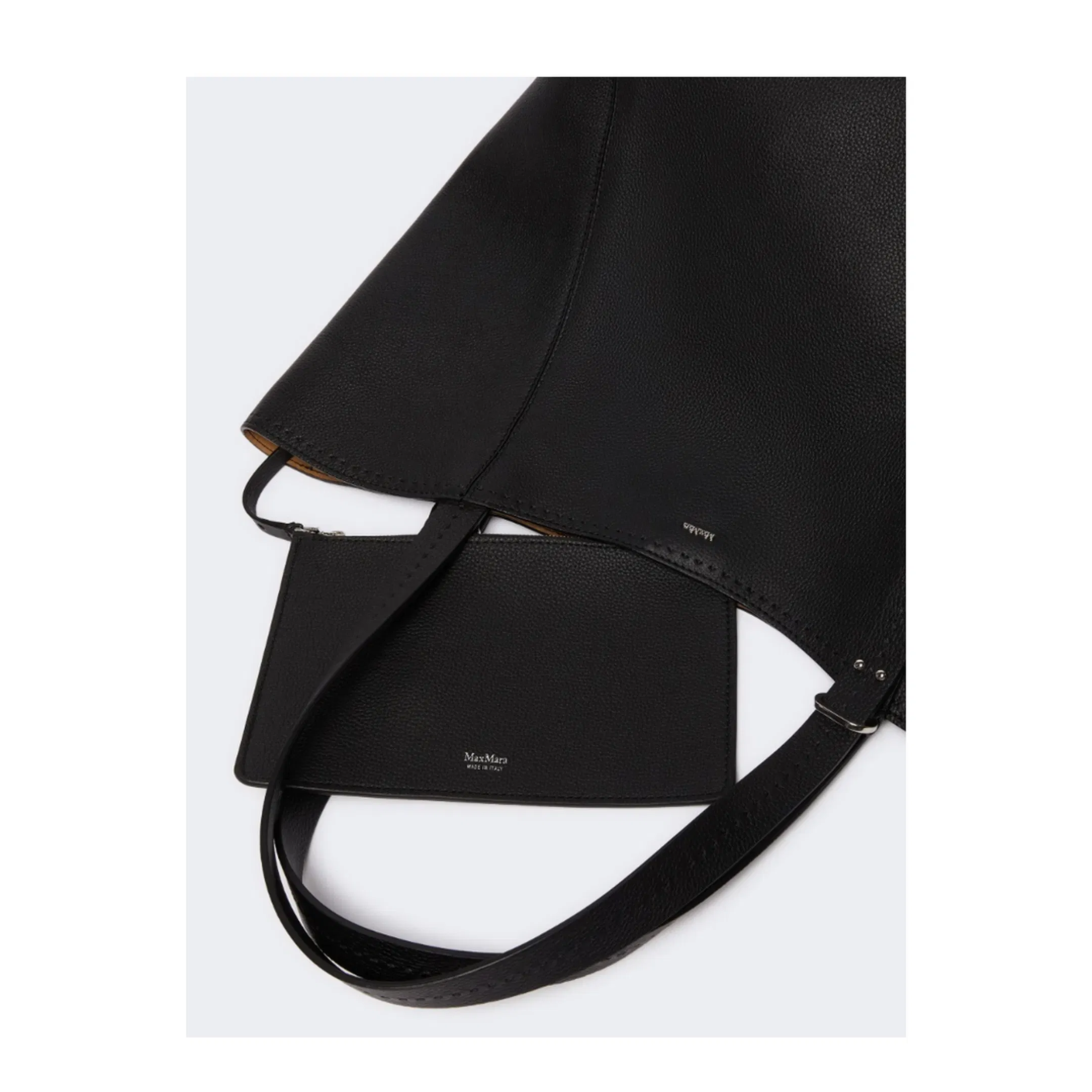 Leather Archetipo Handbag - Black
