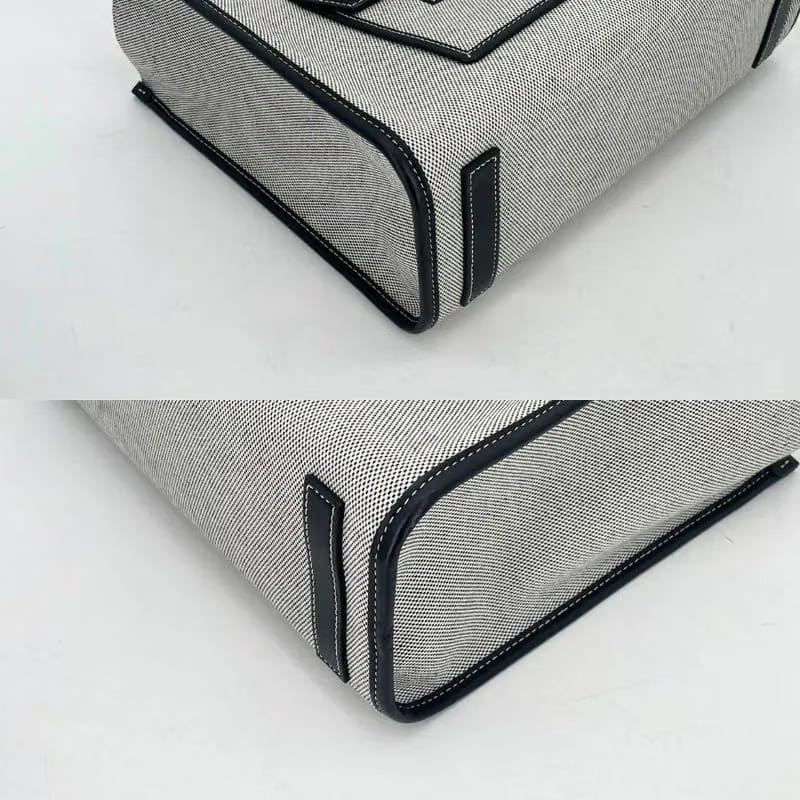 C550 - Burberry Gray Canvas Leather Small Freya Tote Bag