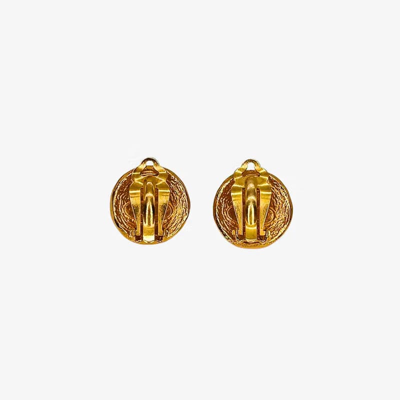 RC359 - CHANEL Vintage Round Gold Plated Clip-On Earrings