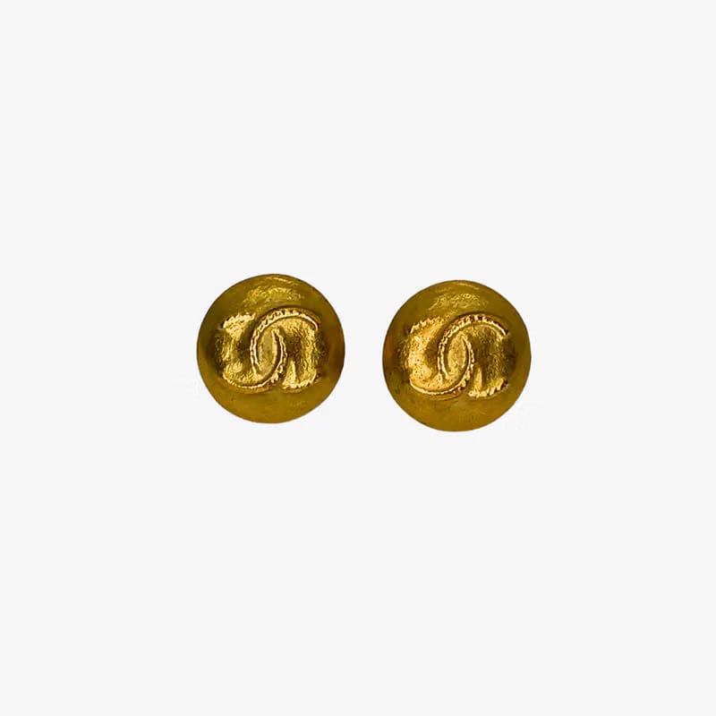 RC362 - CHANEL Vintage Round Gold Plated Clip-On Earrings