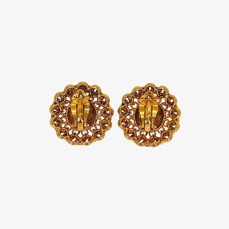 RC324 - CHANEL Vintage Round Gold Plated Clip-On Earrings