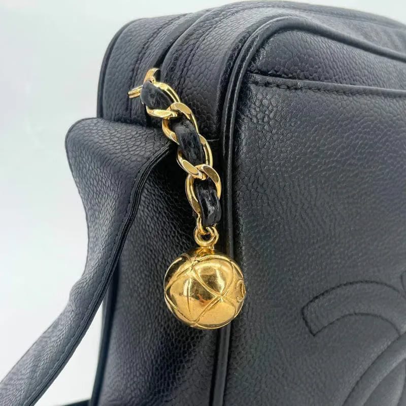 RB458 - CHANEL Vintage Black Caviar leather Triple CC Camera Bag