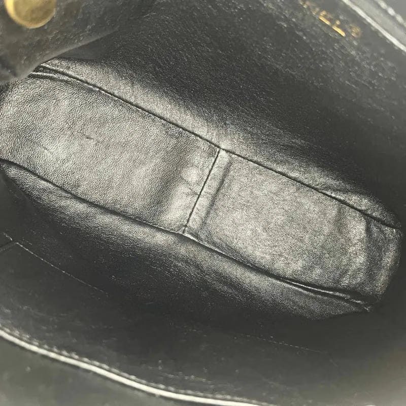 RB458 - CHANEL Vintage Black Caviar leather Triple CC Camera Bag
