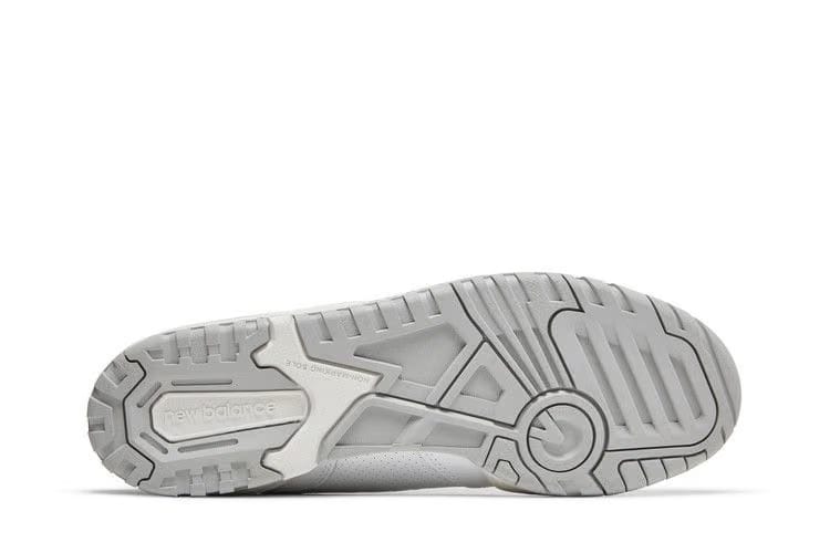 550 White Grey