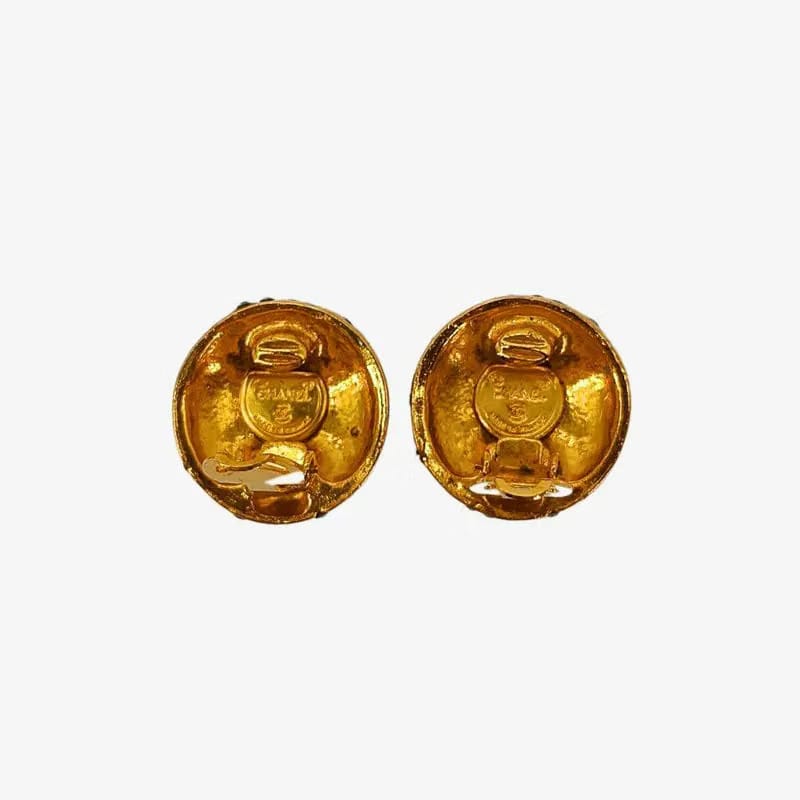 RB802 - CHANEL Vintage Crystal Gold Plated Clip-On Earrings