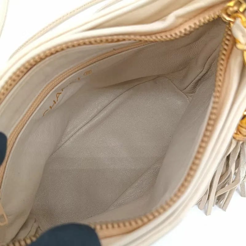 JAH165 - CHANEL Vintage Beige Lambskin Quilted Camera Bag