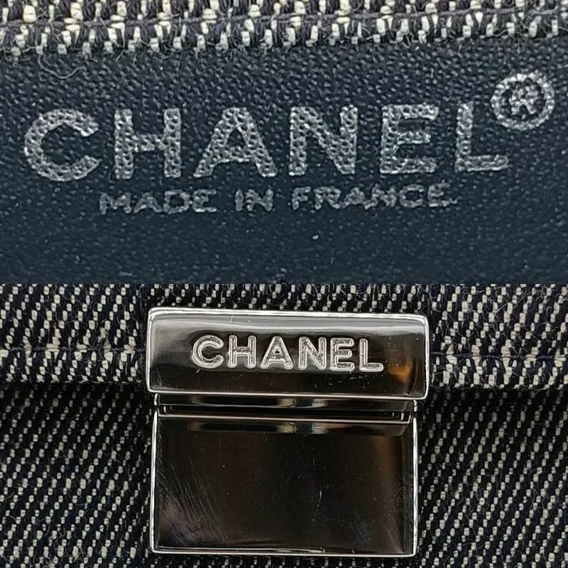 JU391 - CHANEL Vintage Black Denim Chocolate Bar Flap Bag