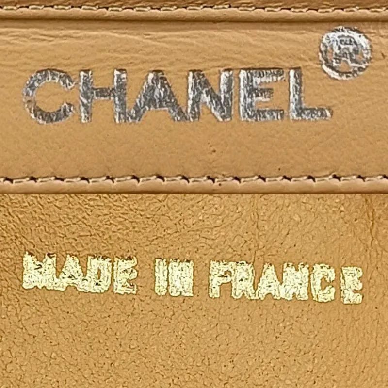 JT968 - CHANEL Vintage Beige Lambskin Double-Lock Flap Bag