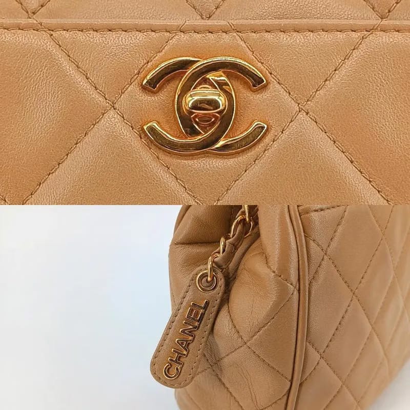 RA491 - CHANEL Vintage Beige Lambskin Quilted Handbag