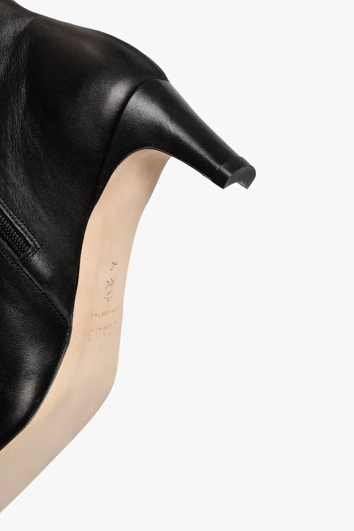 WALLY ANKLE BOOT BLACK