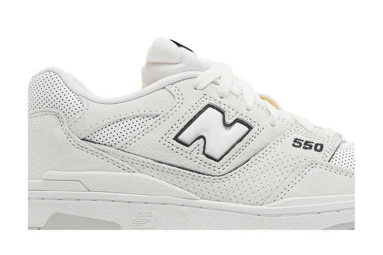 550 Reflection White