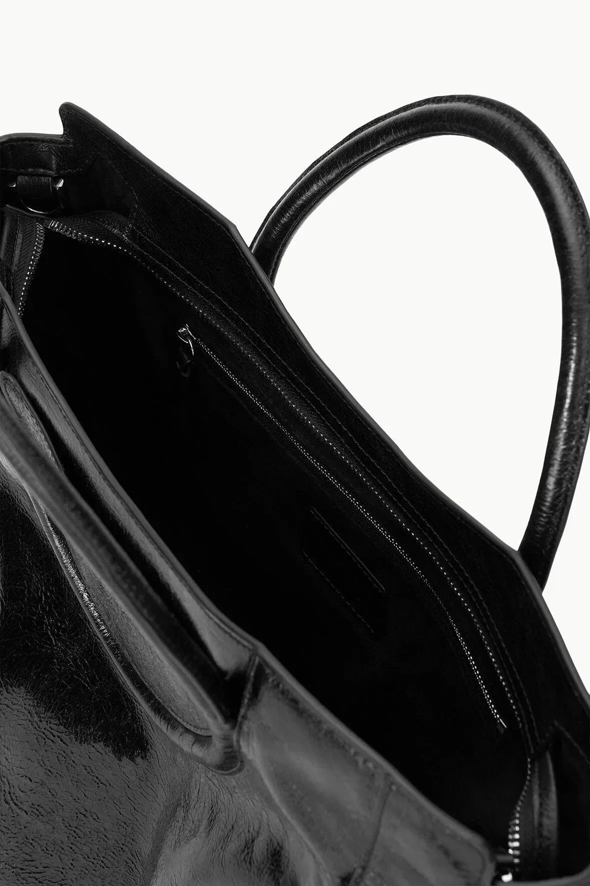 MAUDE SATCHEL BLACK