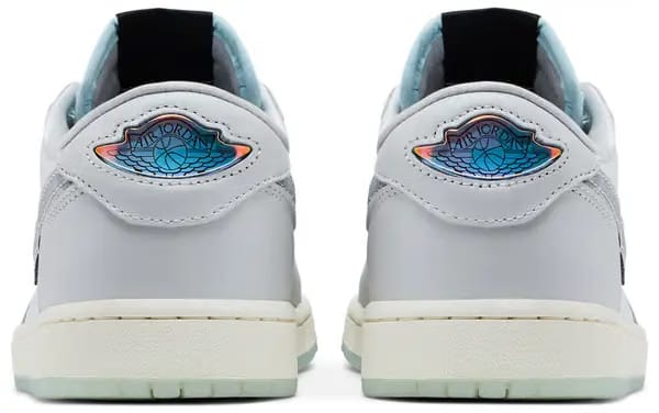 Air Jordan 1 Retro Low LNY