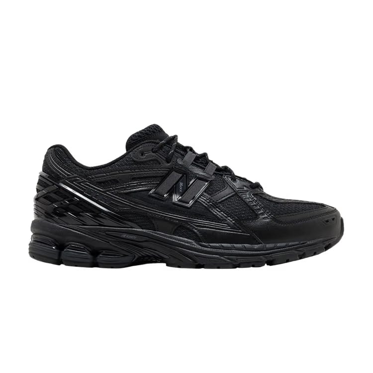 1906U Triple Black