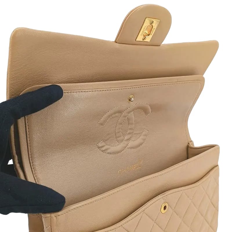 RA018 - CHANEL Vintage Beige Lambskin 25cm Classic Flap Bag