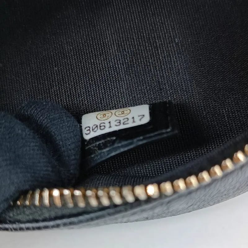 RA013 - CHANEL Black Lambskin Round Camera Bag