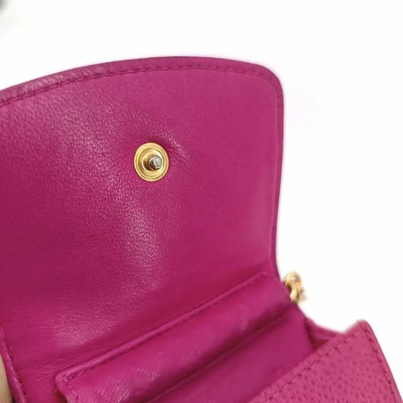 C318 - CHANEL Pink Caviar Leather Phone Bag