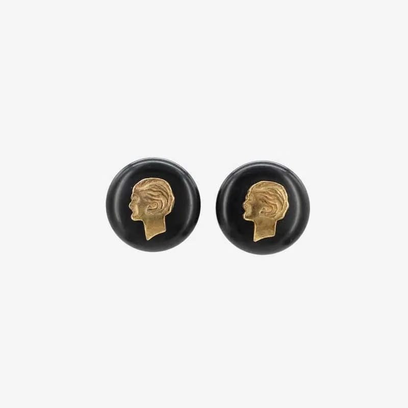 JM927 - CHANEL Vintage Coco Round Earring