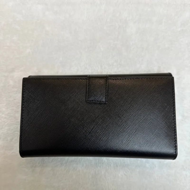 JC203 - SALVATORE FERRAGAMO Calfskin Black Long Wallet