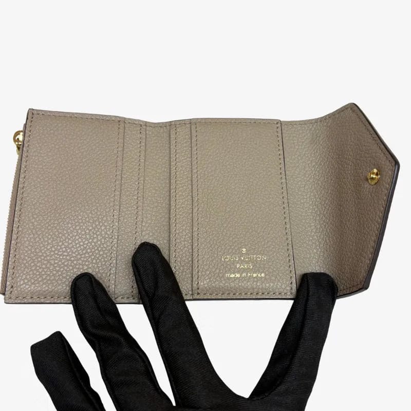 C613 - LOUIS VUITTON Gray Monogram Empreinte Zoé Wallet