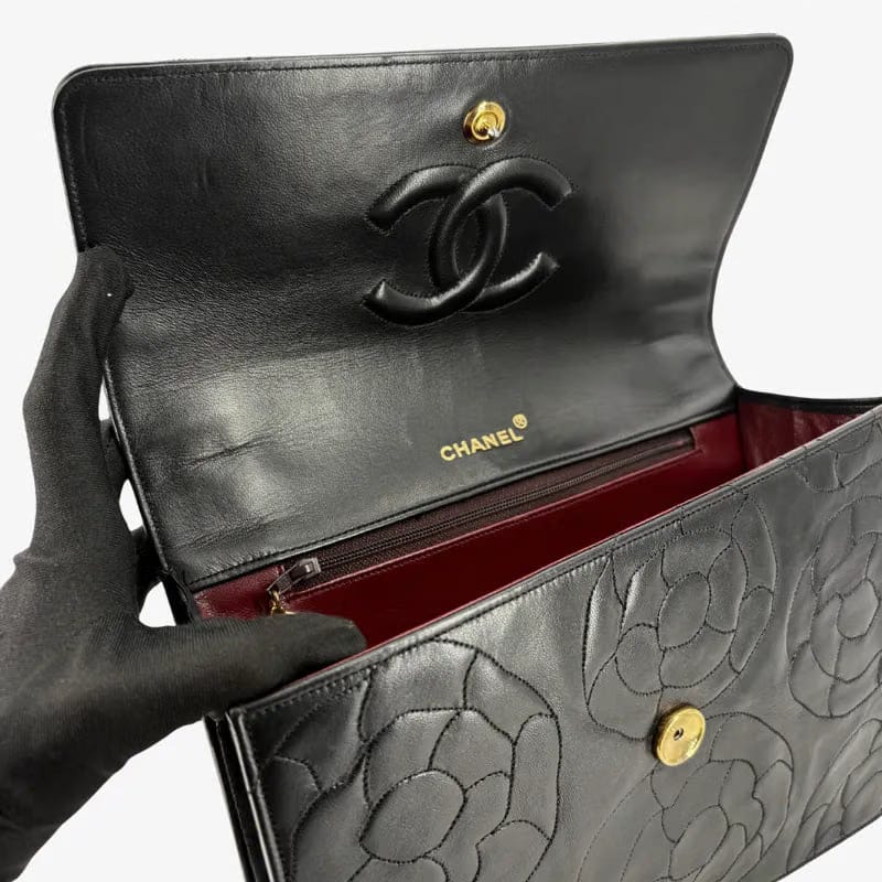 JW396 - CHANEL Vintage Black Lambskin Camellia Flap Bag